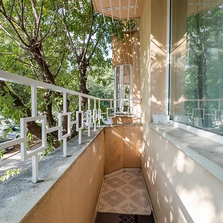 Second Next To Sea Garden *