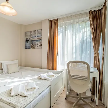 Apartament Second Next To Sea Garden Varna