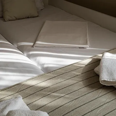 Апартаменты Second Next To Sea Garden *