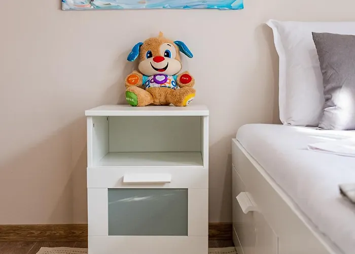 Second Next To Sea Garden *