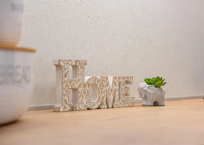 Second Next To Sea Garden * 바르나