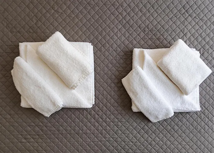 Second Next To Sea Garden Appartamento Varna